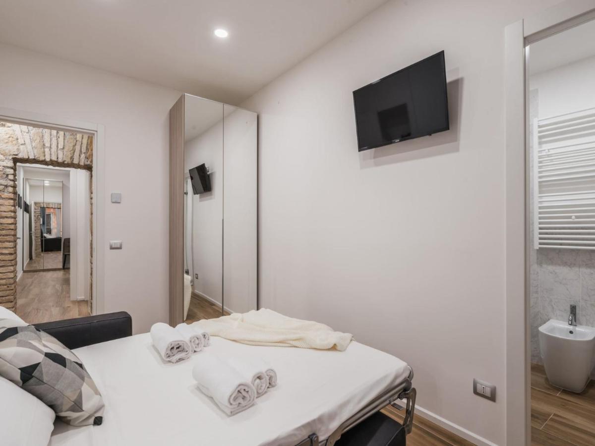 The Best Rent - Modern Three-Bedroom Apartment A Few Steps From The Colosseum 外观 照片